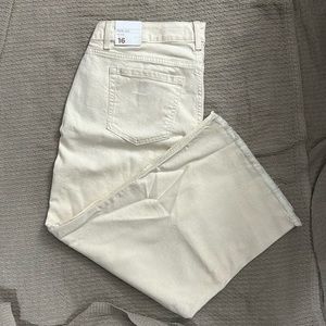 🆕NWT*✨HOST PICK✨ LANE BRYANT MID-RISE WIDE LEG CROP*✨FLEX MAGIC WAISTsize 16W